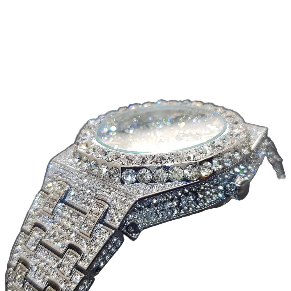 VVS Luxe Bold Crystal face Watch